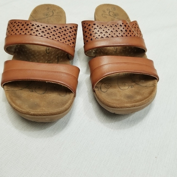 Baretraps Jimina faux leather slides slip on Brown Sandals all man made sz 6.5 - Picture 4 of 11